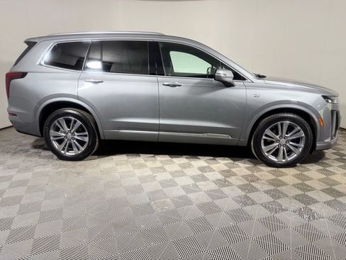 Used 2024 Cadillac XT6 Premium Luxury AWD/4WD image 8