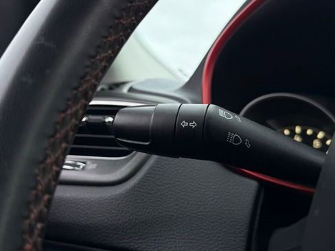 Used 2021 Jeep Compass Trailhawk image 11