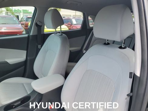 Certified 2023 Hyundai Kona SEL FWD image 11