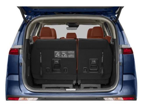 Used 2024 Kia Carnival SX FWD image 24