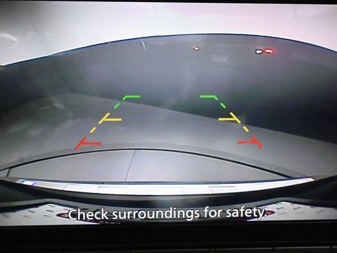 Certified 2023 Nissan Rogue SV FWD image 15