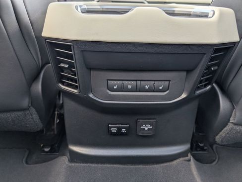 Used 2023 Toyota Tundra Capstone AWD/4WD image 21