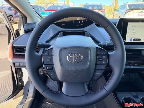 New 2026 Toyota Prius Plug-In Hybrid FWD image 17