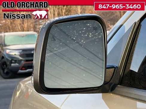 Used 2023 Dodge Durango GT image 9