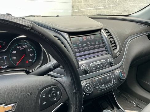 Used 2018 Chevrolet Impala LS FWD image 17