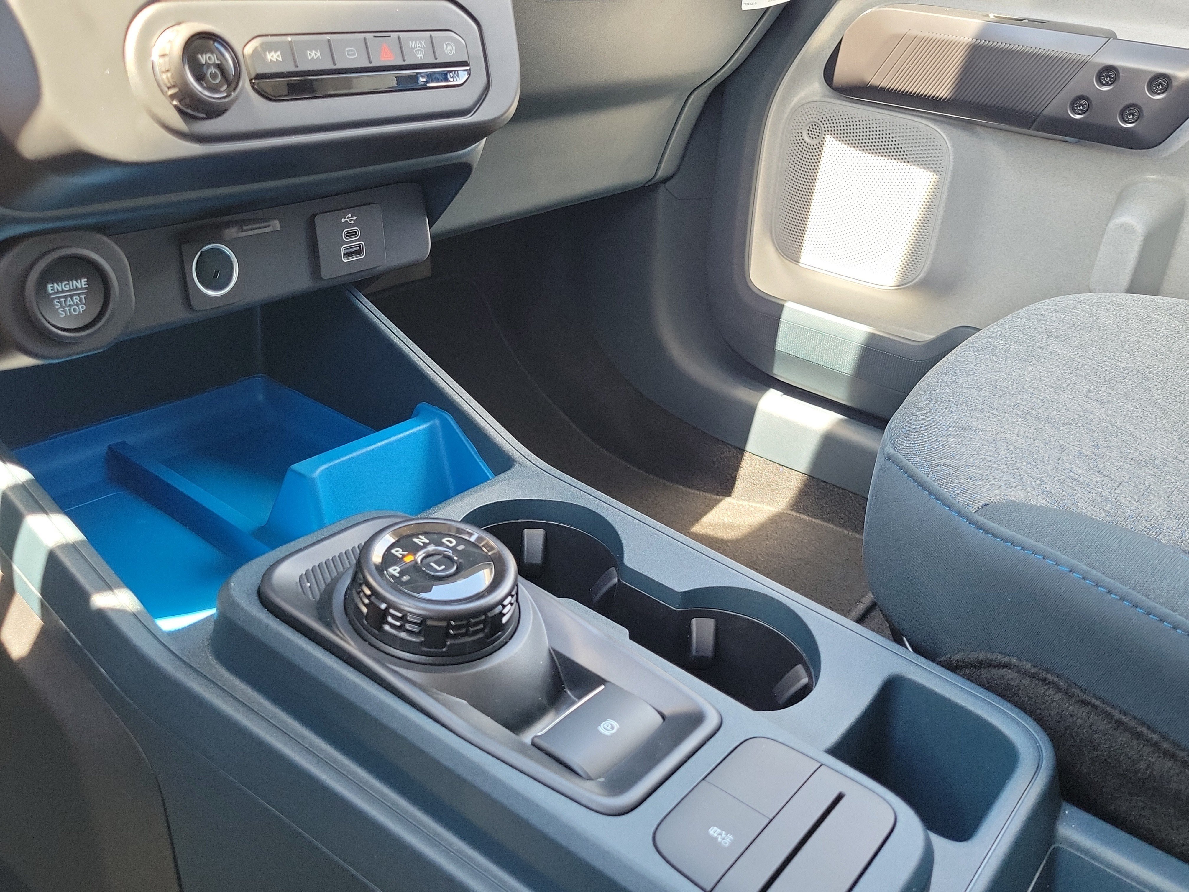 New 2026 Ford Maverick XLT w/ XLT Luxury Package FWD image 20