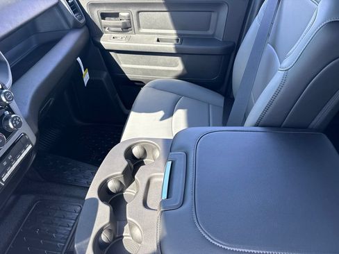 New 2026 RAM 5500 Tradesman w/ Chrome Appearance Group AWD/4WD image 23