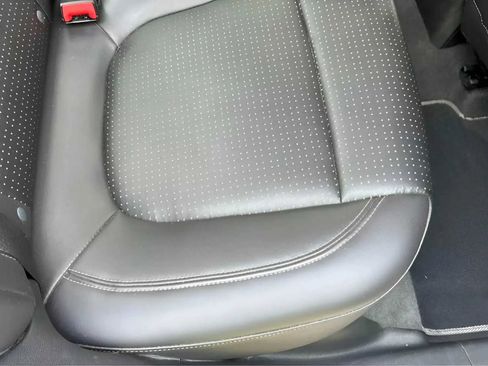 Used 2020 Chevrolet Sonic Premier image 16