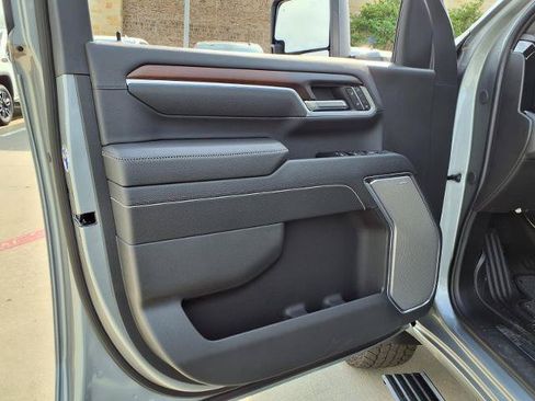 New 2026 GMC Sierra 2500 Denali w/ Denali Reserve Package AWD/4WD image 21