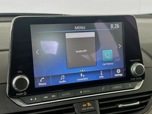 Used 2025 Nissan Altima 2.5 SV image 21