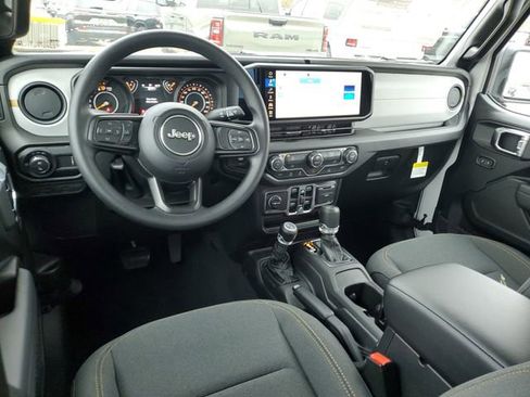 New 2026 Jeep Gladiator Sport image 6