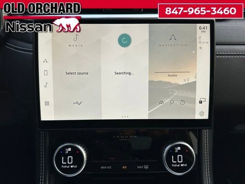 Used 2025 Jaguar F-PACE R-Dynamic S image 15