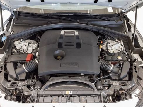 Used 2021 Jaguar F-PACE S AWD/4WD image 3