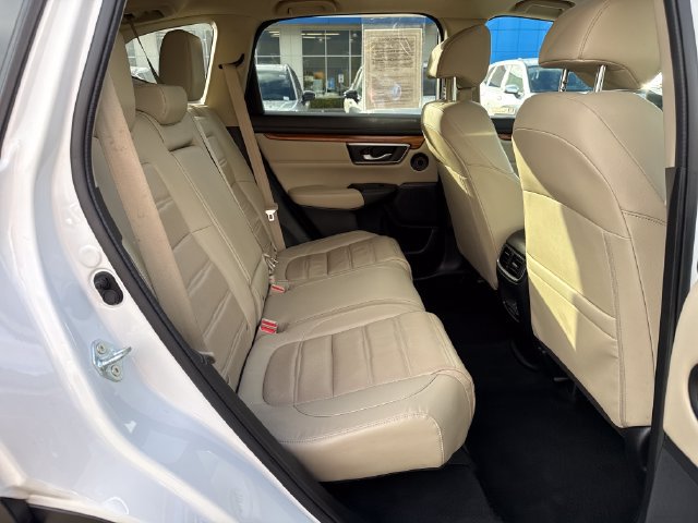 Used 2022 Honda CR-V Touring image 10