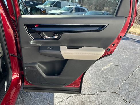 Used 2023 Honda CR-V EX-L image 17