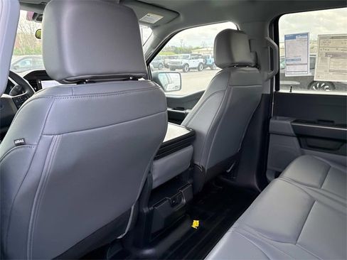 New 2025 Ford F150 XL w/ Equipment Group 103A High image 17