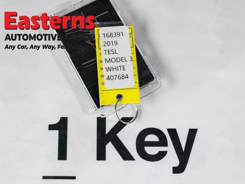 Used 2019 Tesla Model 3 Standard Range image 22