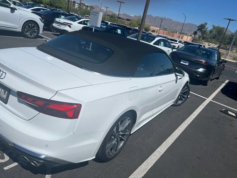 Used 2022 Audi S5 Premium w/ Convenience Package AWD/4WD image 3