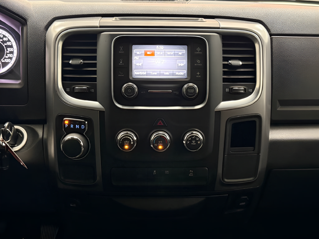 Used 2024 RAM 1500 Warlock RWD image 23