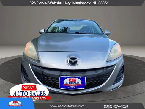 Used 2010 MAZDA MAZDA3 i Touring FWD image 2