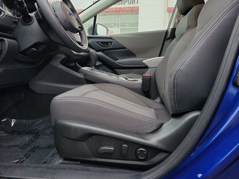 Used 2024 Subaru Crosstrek 2.0i Premium image 16