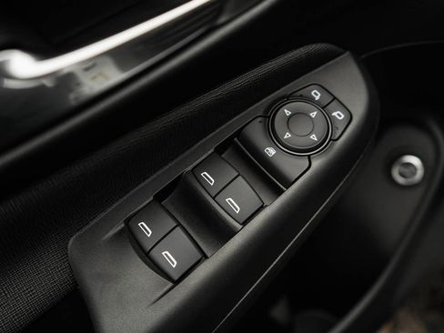 New 2026 Buick Envista Preferred FWD image 17