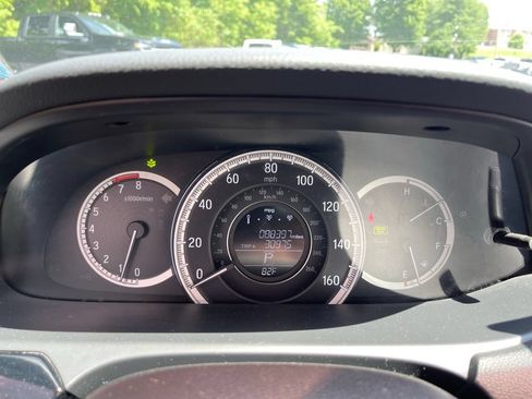 Used 2016 Honda Accord LX image 7