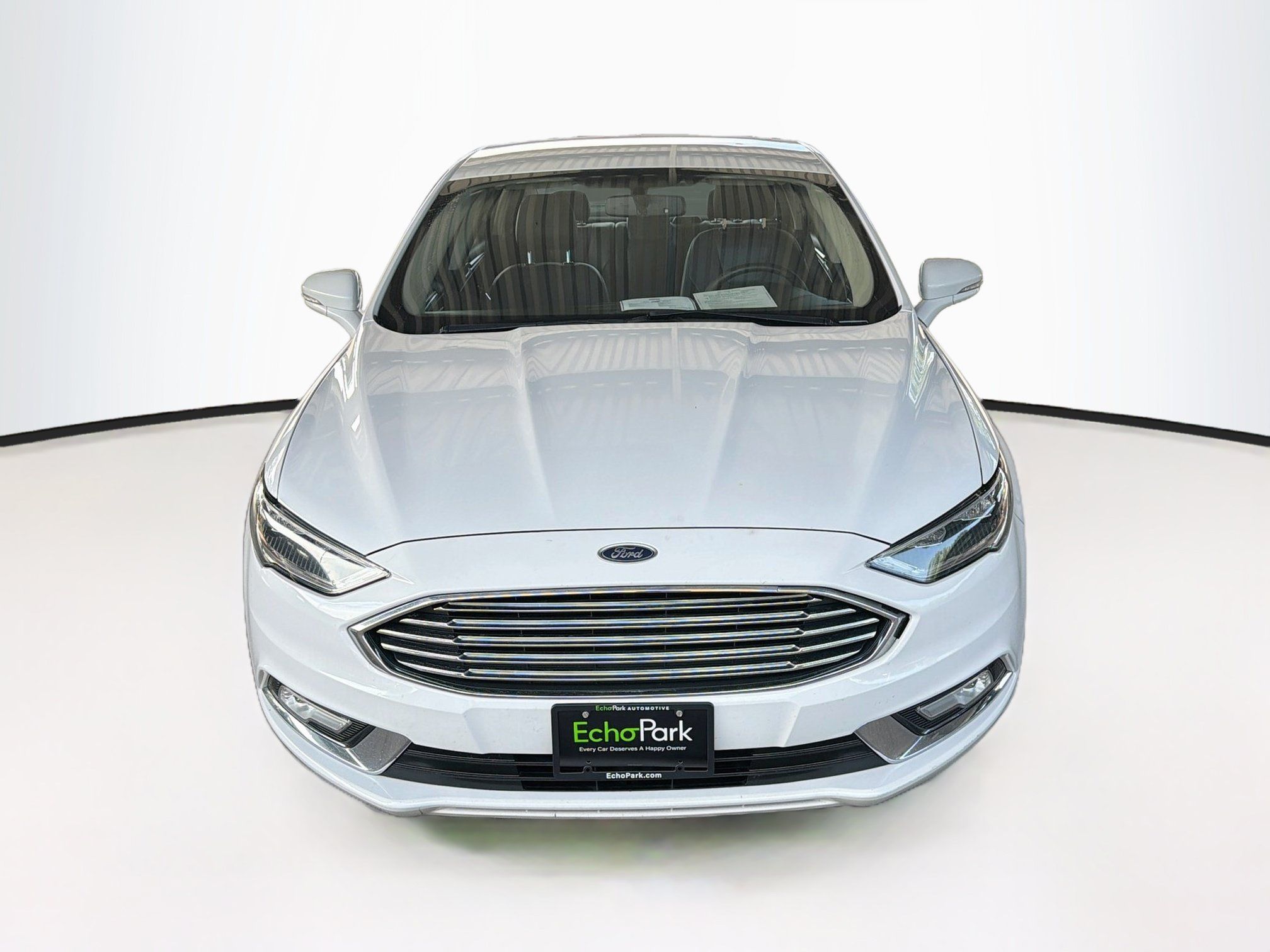 Used 2017 Ford Fusion Titanium AWD/4WD image 2