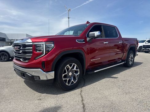 Used 2026 GMC Sierra 1500 SLT w/ SLT Premium Plus Package AWD/4WD image 2