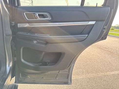 Used 2016 Ford Explorer Sport w/ Equipment Group 401A AWD/4WD image 17