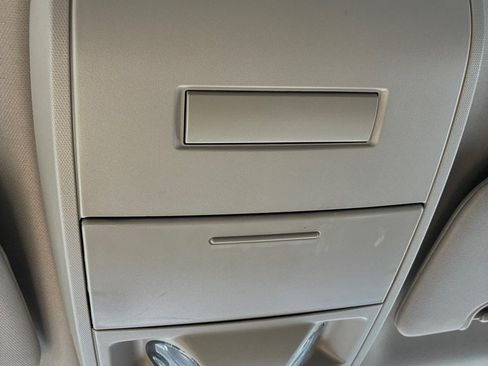 Used 2019 Dodge Grand Caravan SE FWD image 37