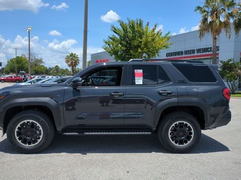 New 2026 Toyota 4Runner TRD Off-Road Premium AWD/4WD image 5