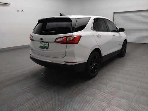 Used 2020 Chevrolet Equinox LT w/ Sport Edition FWD image 9