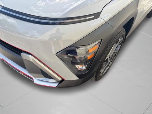 Used 2026 Hyundai Kona SEL Premium AWD/4WD image 20