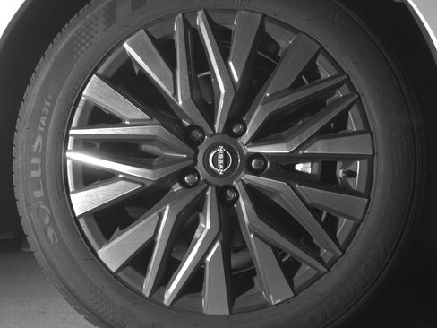 Used 2025 Nissan Altima 2.5 SV image 13