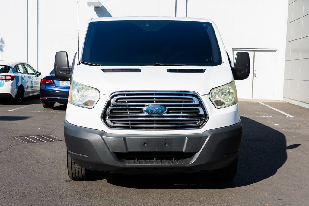 Used 2015 Ford Transit 150 XLT RWD image 2