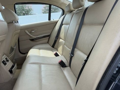 Used 2006 BMW 325i Sedan RWD image 14