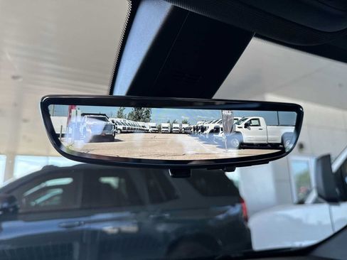 Certified 2023 Chevrolet Traverse RS AWD/4WD image 41