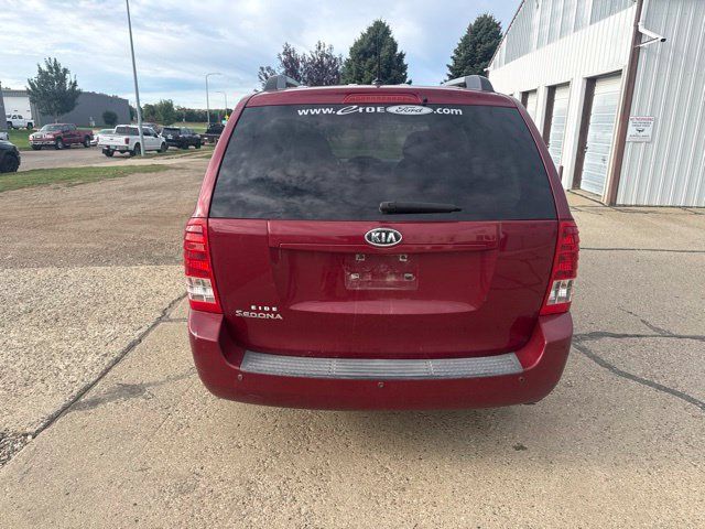 Used 2011 Kia Sedona LX FWD image 10