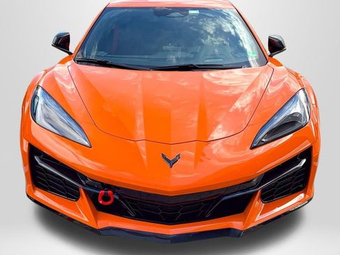 Used 2024 Chevrolet Corvette Z06 image 6