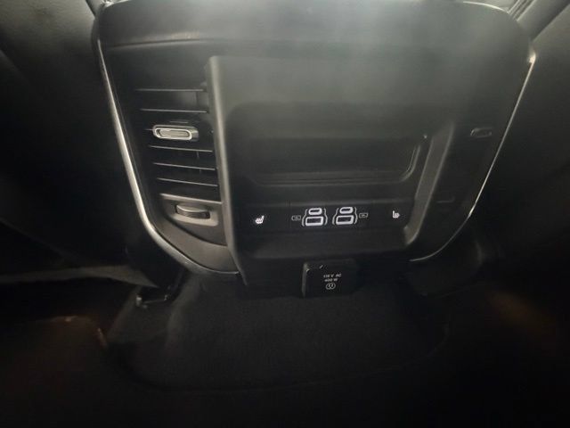 Used 2026 RAM 1500 Laramie AWD/4WD image 28