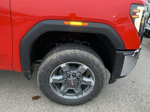 New 2026 GMC Sierra 2500 SLE w/ SLE Value Package; image 2