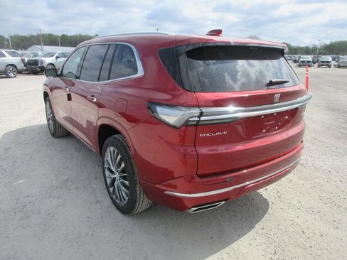 New 2026 Buick Enclave Avenir w/ Super Cruise Package FWD image 7