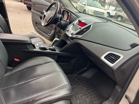 Used 2010 GMC Terrain SLT w/ Cargo Package image 22