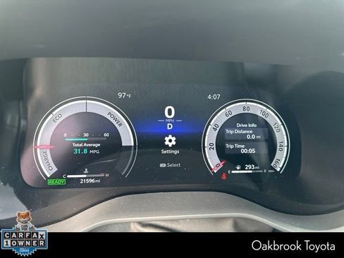 Used 2025 Toyota Sienna Platinum AWD/4WD image 10