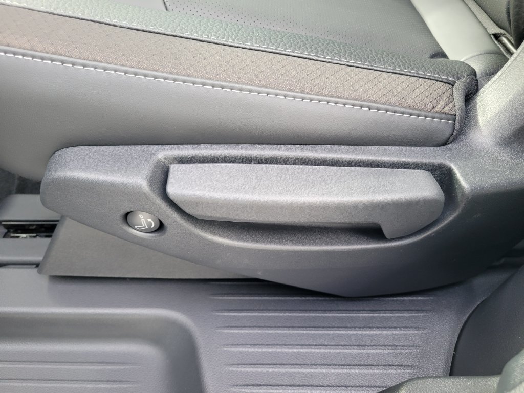 New 2026 Nissan Pathfinder SL AWD/4WD image 32