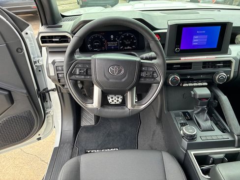New 2025 Toyota Tacoma TRD Sport image 18