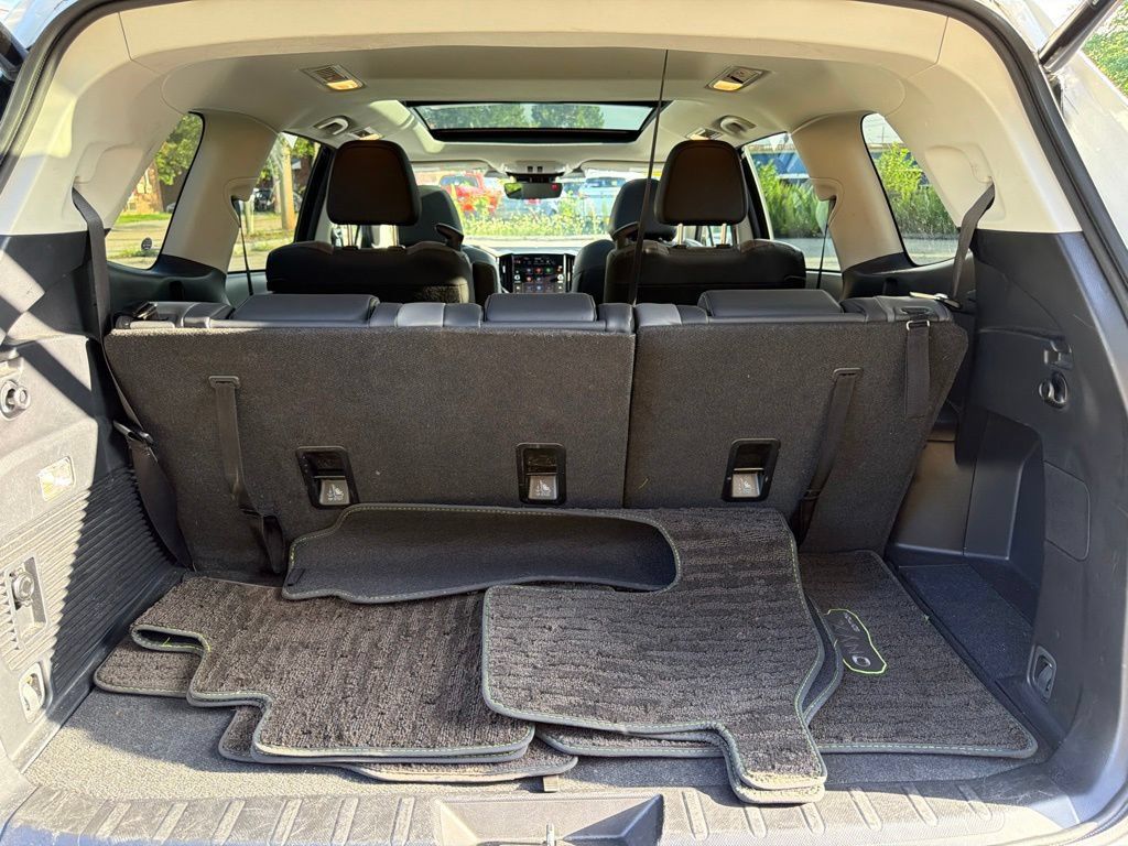 Used 2023 Subaru Ascent Onyx Edition AWD/4WD image 32