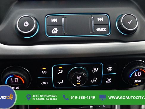 Used 2020 GMC Acadia SLE FWD image 23