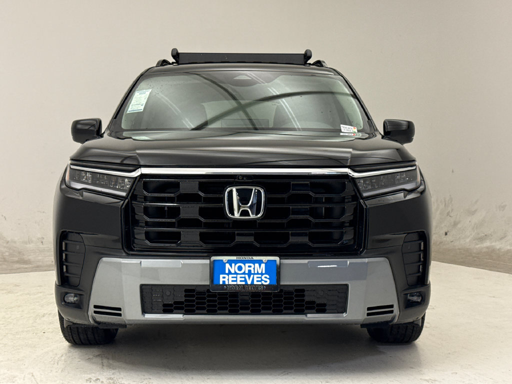 New 2026 Honda Pilot Touring image 3